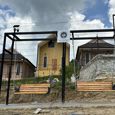 Tamu Eco Lenggeng Hotell Exteriör bild