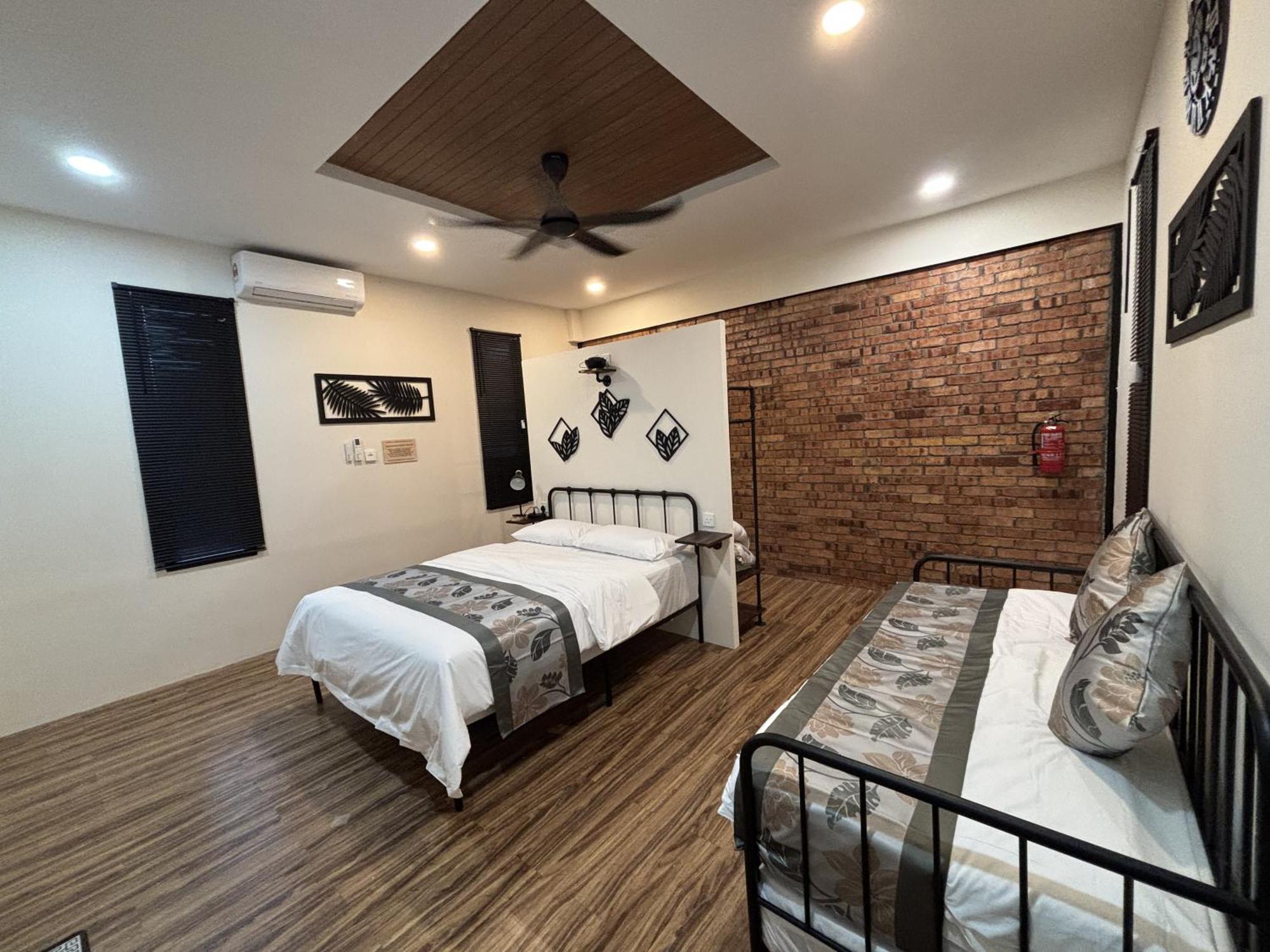 Tamu Eco Lenggeng Hotell Exteriör bild